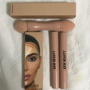 Kim KKW contour and dual end brush set